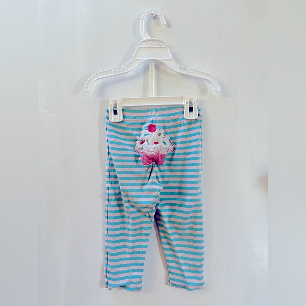 Set of 5 Infant-Toddler/18-month Pants Carter’s/Jumping Beans